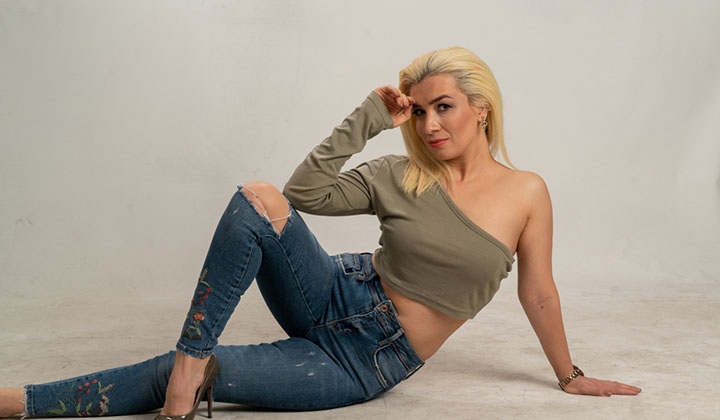 Pop müzikte yeni bir ses: Ceyda Sarı