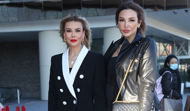 Elif İnci Aras ve yakın dostu Elif Yazıcı Girgin şıklıklarıyla göz kamaştırdı