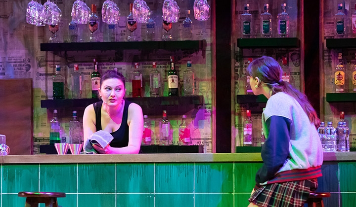 ‘Bir Barda Bir Gece’ DasDas’ta seyirciyle buluştu