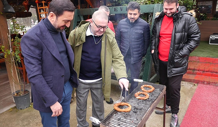 Ferman Toprak yeni şarkısı ‘Seni Almadan Gitmem’i kliplendirdi