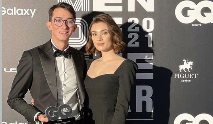 Mete Gazoz’un sevgilisi güzelliğiyle olay oldu