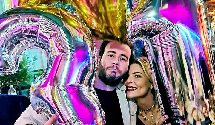 Pelin Öztekin’den sevgilisine doğum günü partisi