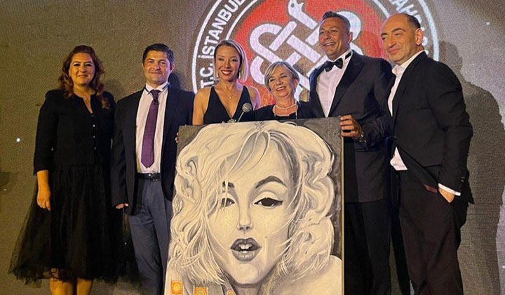 Şebnem Akman Balta’dan hayırsever davranış